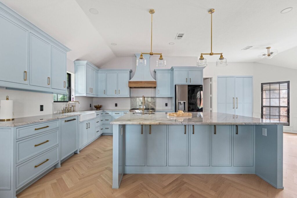 What Kitchen Design Trends Are Most Popular for Texas Homes in 2026?